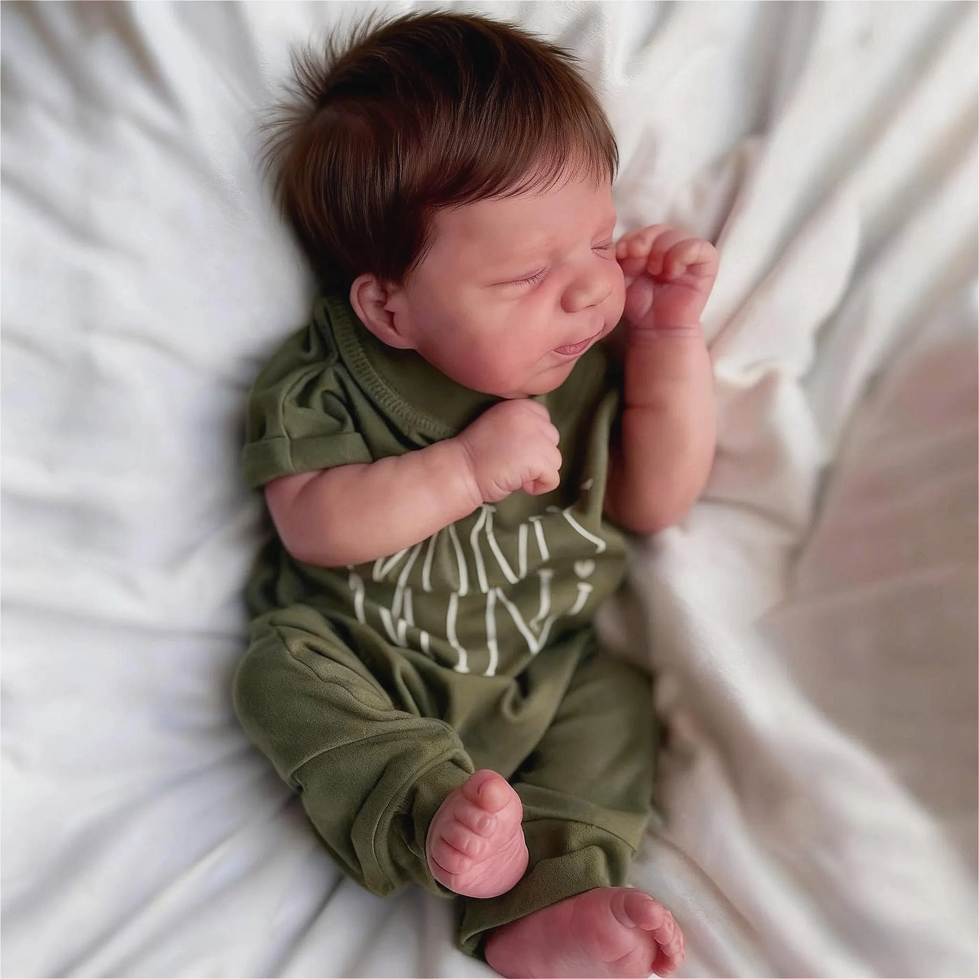 Reborn Baby Doll - 18 Inches 48 cm Silicone Baby Boy Ages 3+