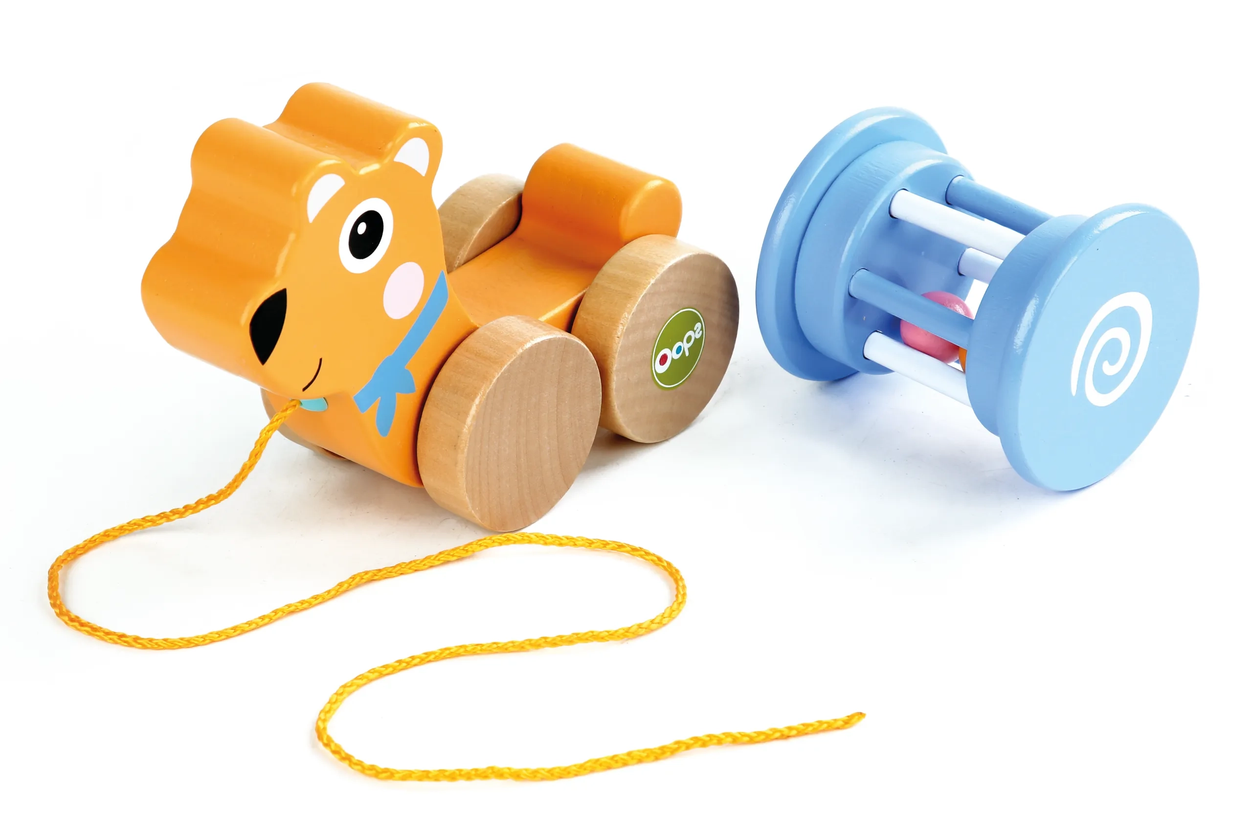 Pull & Fun - Bear 4 wooden rolling wheels