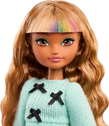 Zia Fashion Doll - Dream Besties 7 Accessories Wavy Brown Hair Ages 4+