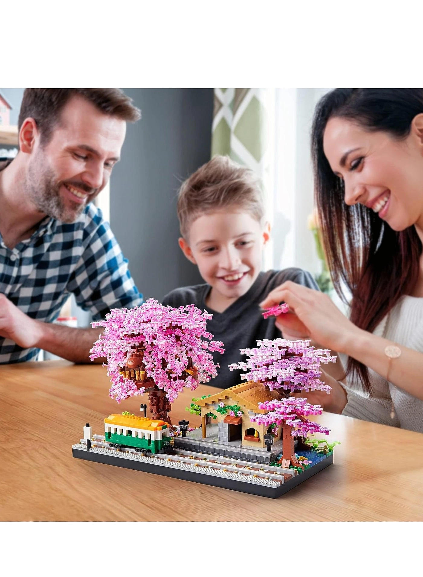 Cherry Blossom Train Station - 3668 pcs