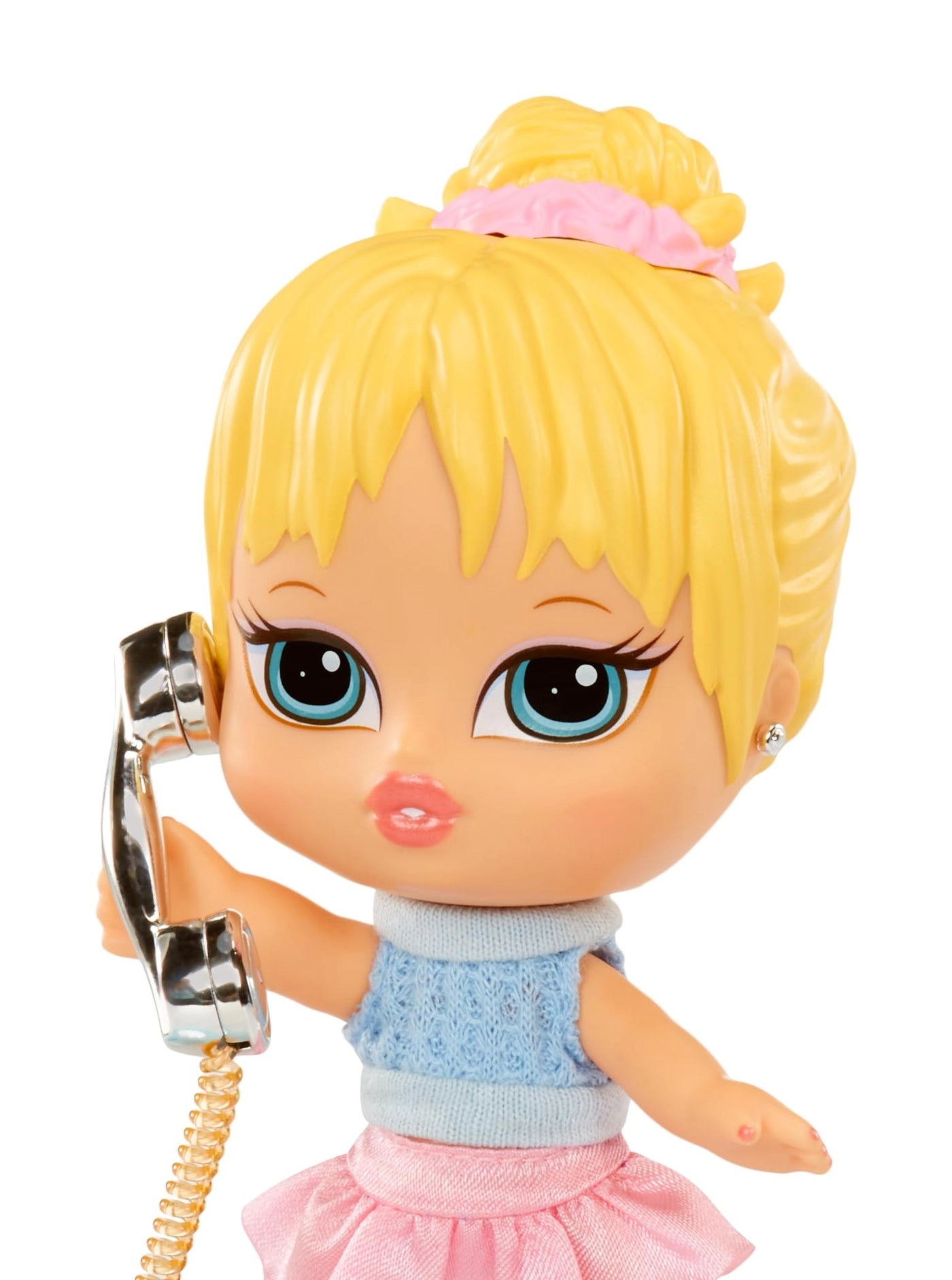 Cloe Collectible Fashion Doll - Real Fashions Flocked Pet