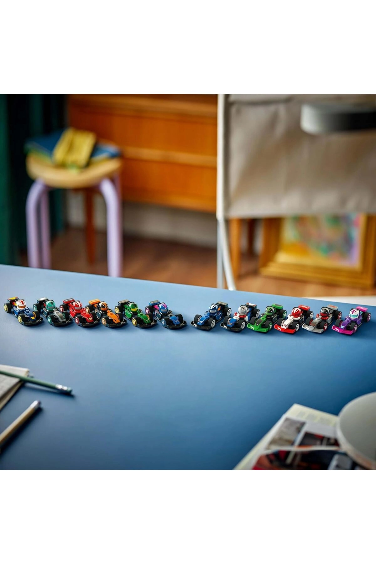 F1 Collectible Race Car Ferrari (71049-3)