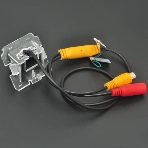 Rear View Reverse Backup Tracks Camera - 728 x 512