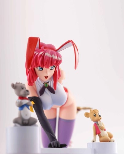 MON-SIEUR BOME COLLECTION No.20 Misty May - 25.81 x 20.4 x 8.2 cm 258.55 g