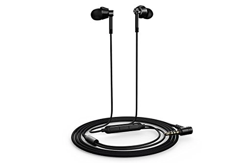 Dynamic Driver In-Ear Earphones Wired Earphone