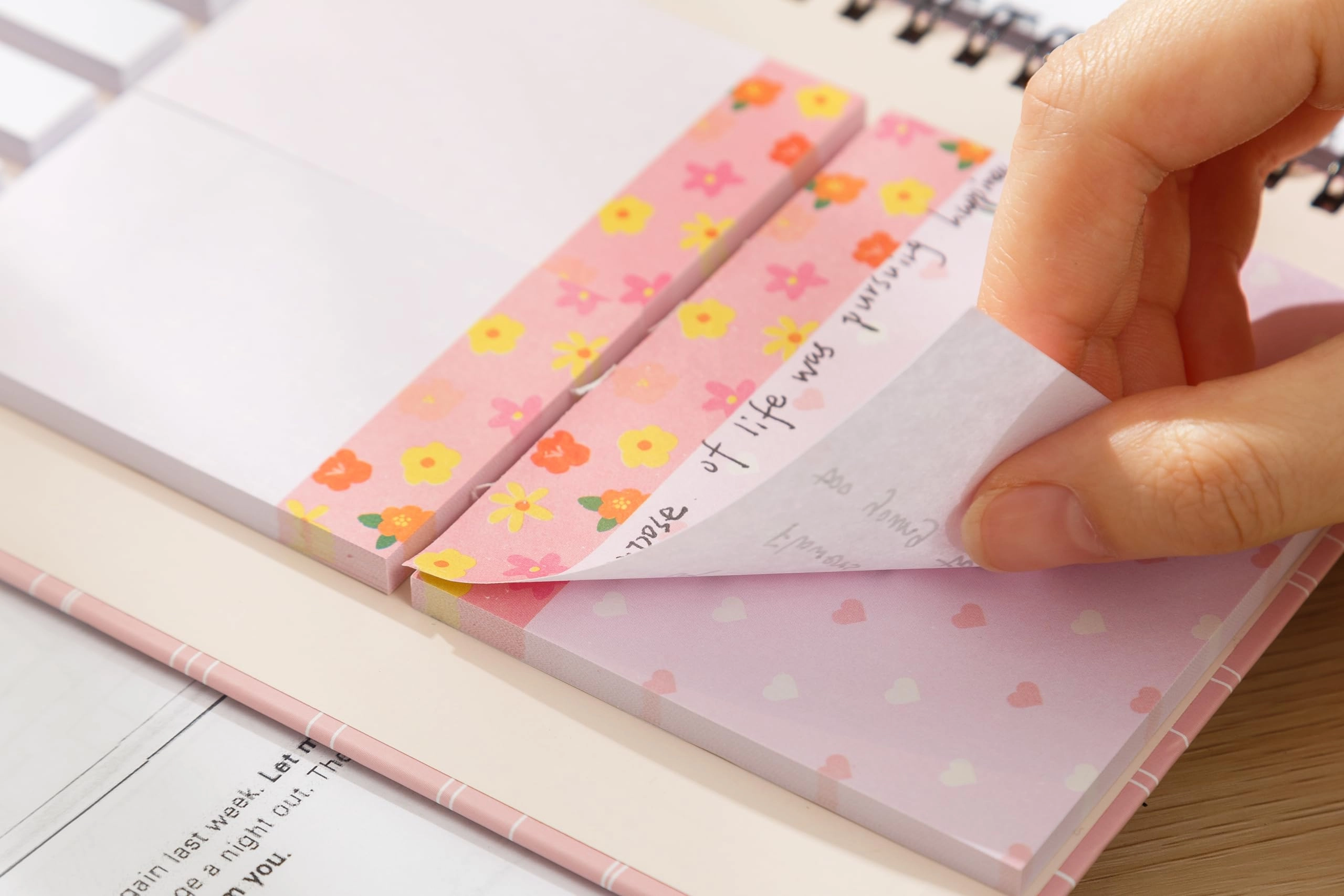 Sticky Notebook A5 Hardcover - Lined 450 Sheets