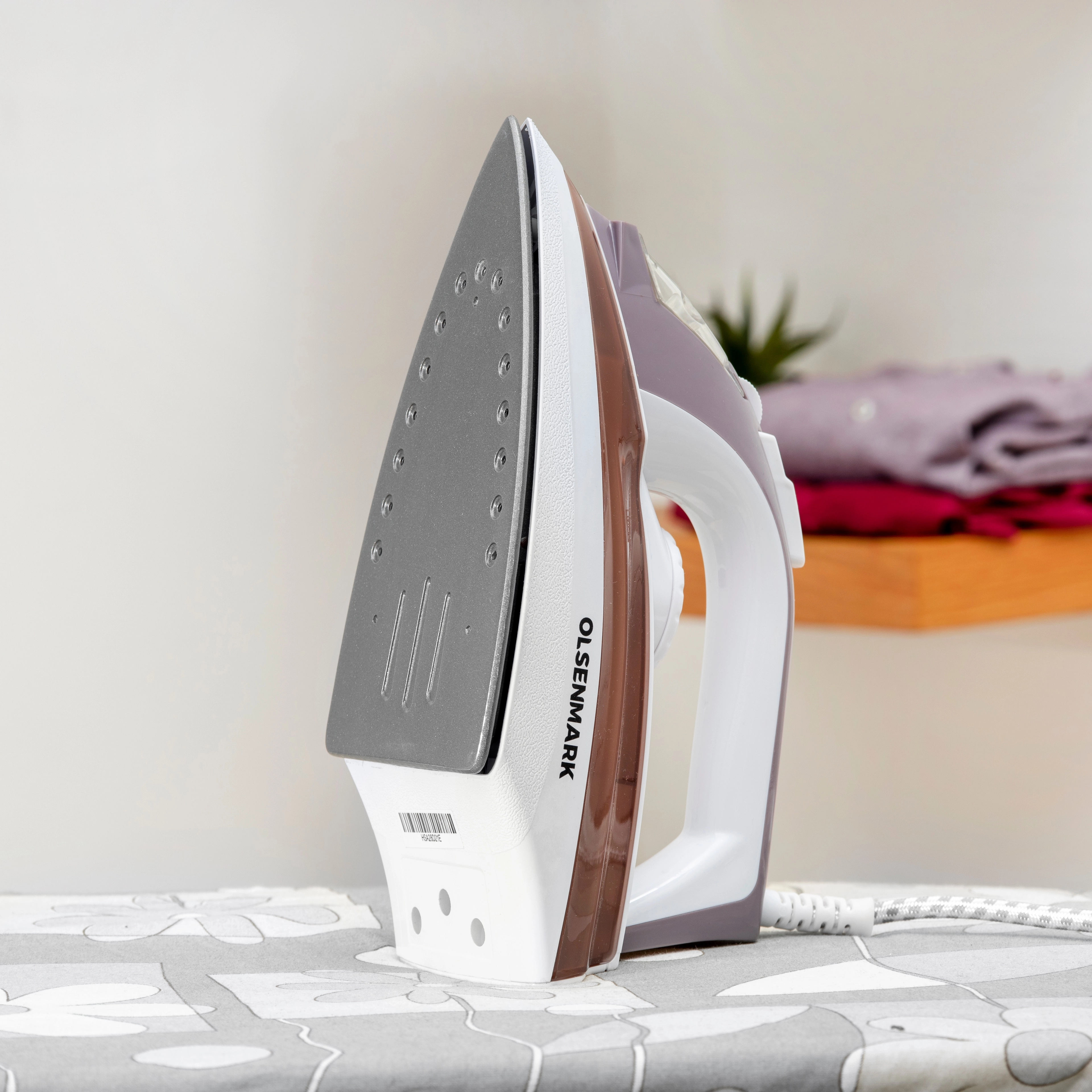 OMSI1828 - Steam Iron 0.1 Liter 1600W