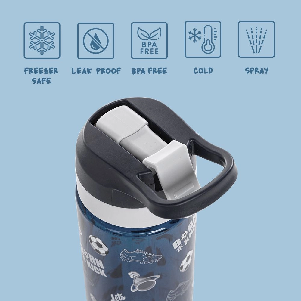 Football Water Bottle - Spray Tritan 750 ml