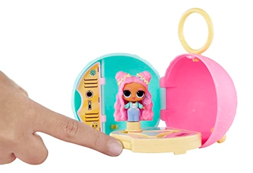 Move & Groove Fashion Doll - Mini Plastic Moving Ball Playset Ages 4+