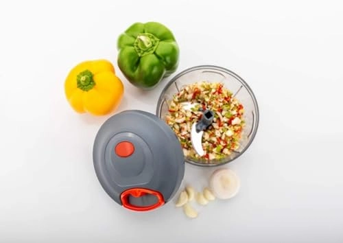 Mini Handy Vegetable Chopper - 550ml Triple-layer blades