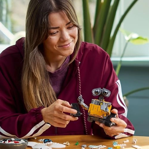 WALL-E and EVE (43279) - Disney Pixar