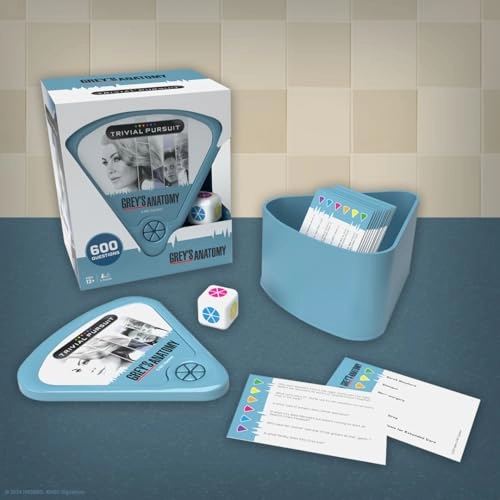 Trivial Pursuit: Grey's Anatomy - Trivia Game 600 Questions Die in Travel Container