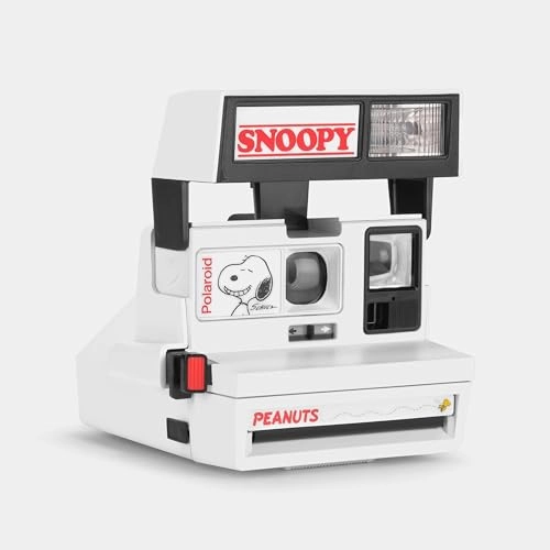 600 Snoopy - Instant Built In Flash