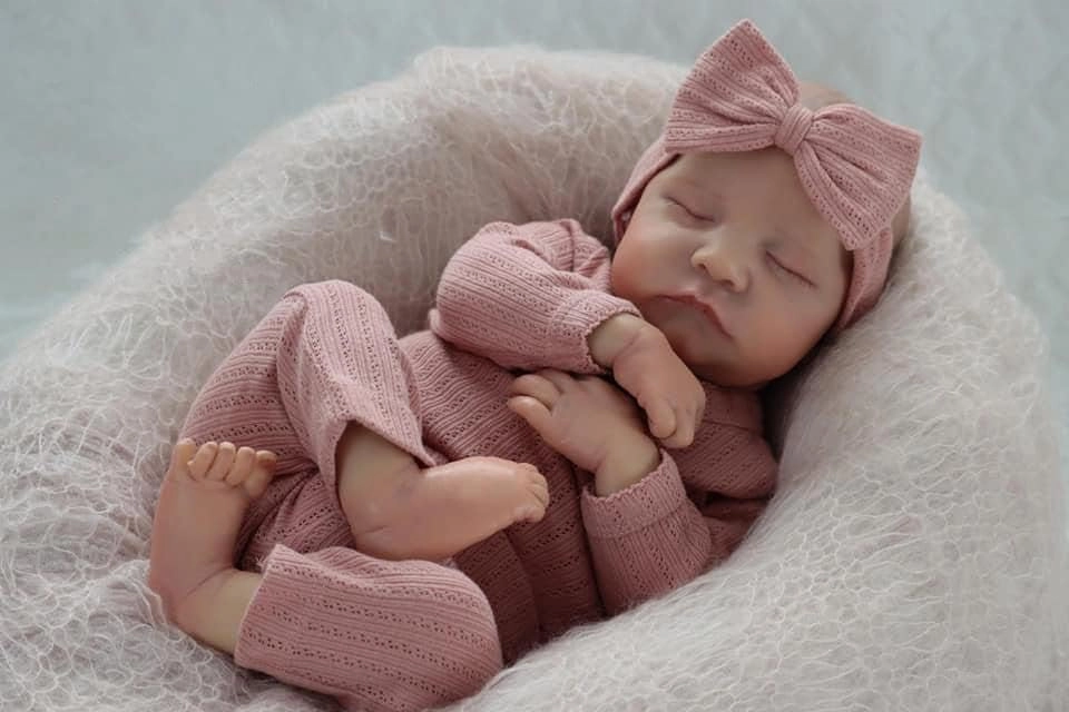 Reborn Doll - 18"/48cm Soft Silicone vinyl Pink Ages 3+