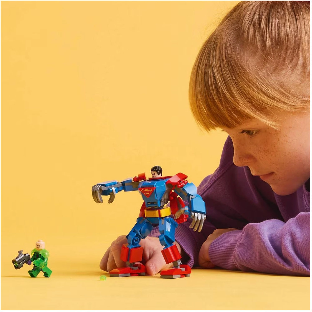 Superman Mech Vs. Lex Luthor