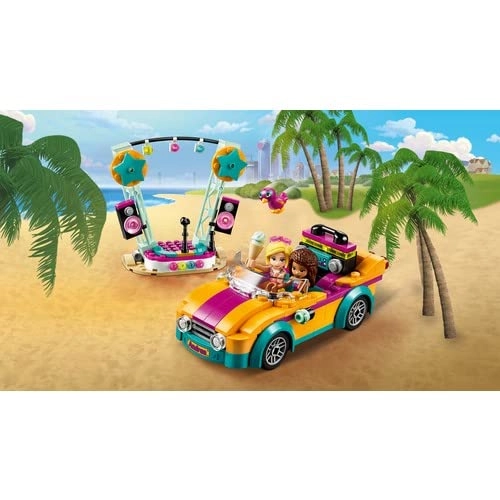 Friends Andrea’s Car and Stage (41390)