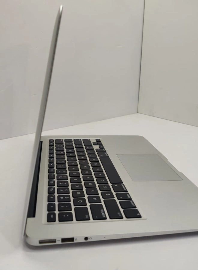 (Renewed) MacBook Air 7 2 - 13.3 inch 120 GB 8 GB 120 GB