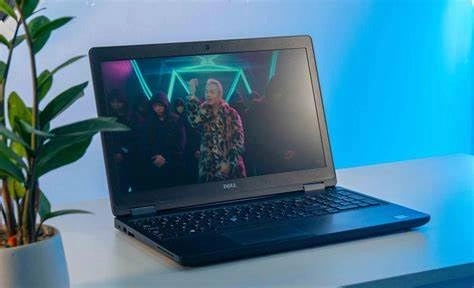 (Renewed) Latitude 5480 - 14'' Core i7-6600U 16GB DDR4 512GB SSD