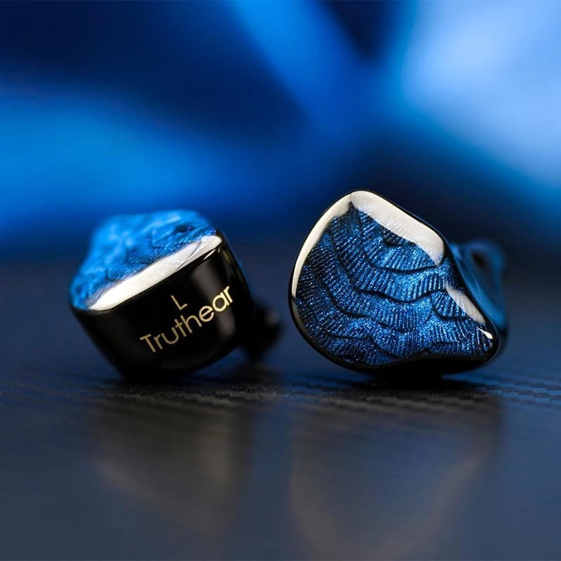 NOVA Wired Earbud