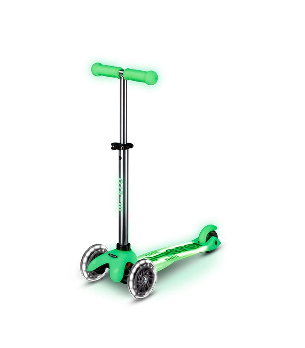 Mini Deluxe 3-Wheel Kick Scooter – 120/85 mm LED