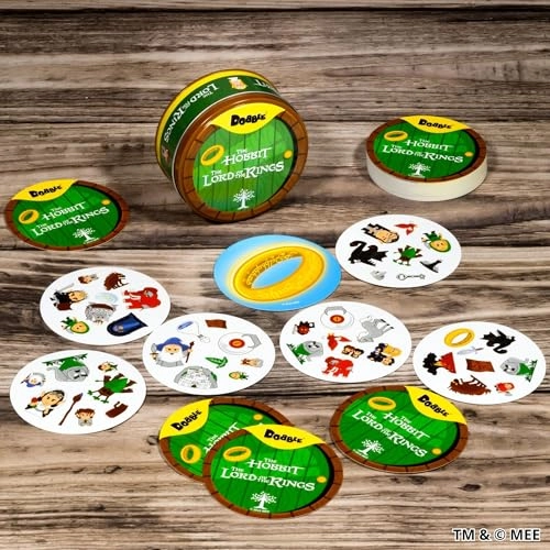 Spot It!: The Lord of The Rings - Card Game