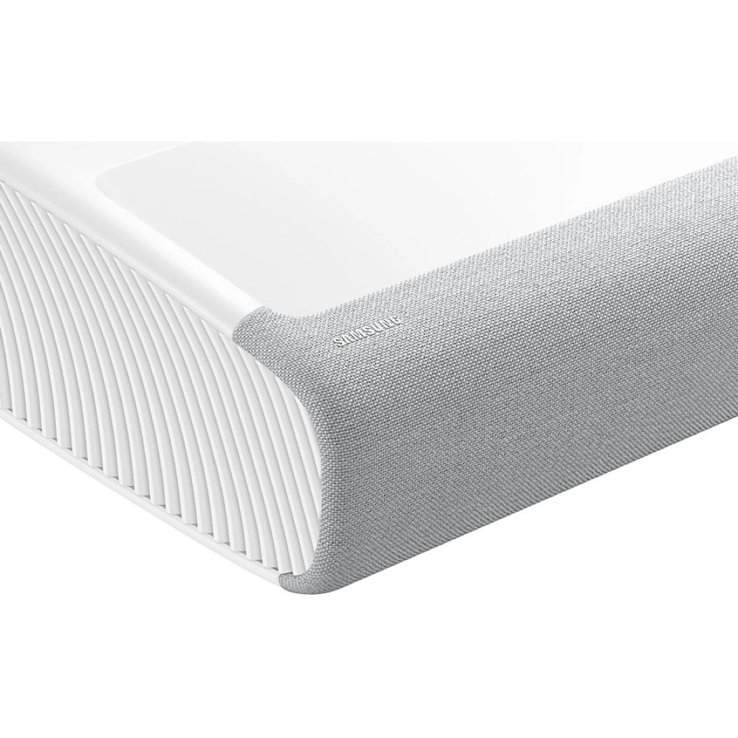 The Premiere SP-LSP7TUAXZN 2200 ANSI lumens