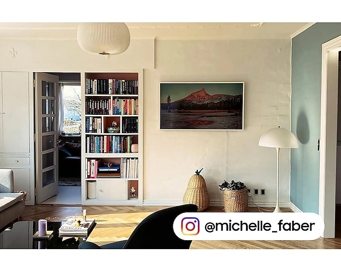 The Frame - 50 Inches