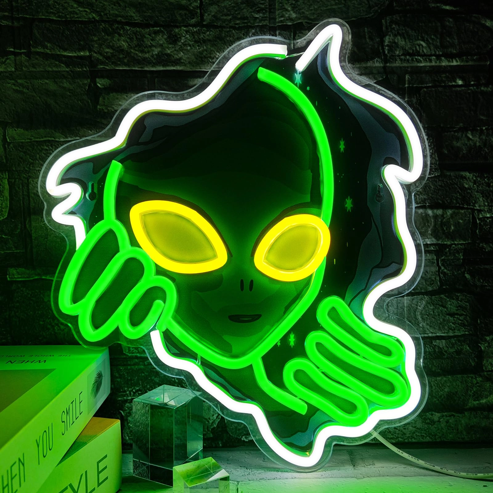 xinxiangshigejiushangmaoyouxiangongsi Alien Neon Sign - 13.8×11.8×0.6 inches USB Powered Dimmable