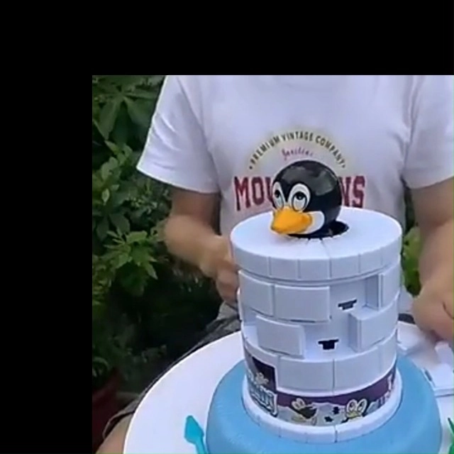 Pop Up Game - Miniature Dino