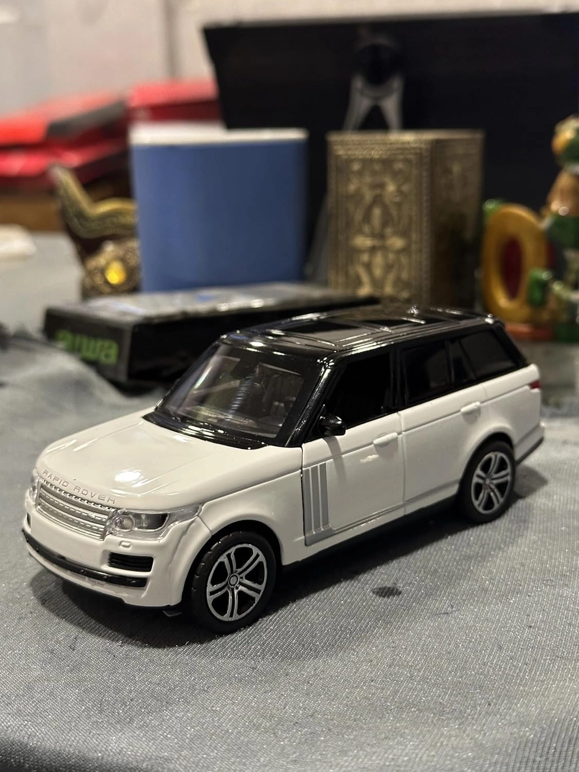 Rapid Range Rover - 1:32 1 pcs