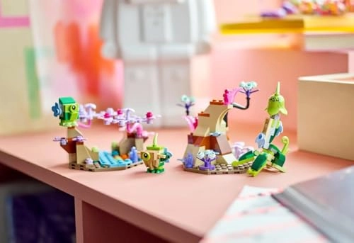 Alien Planet Habitat (40716)