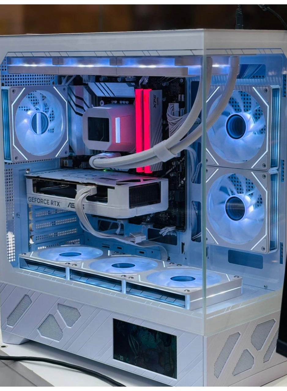 Gaming PC - Intel i7-12700KF 16GB 1TB