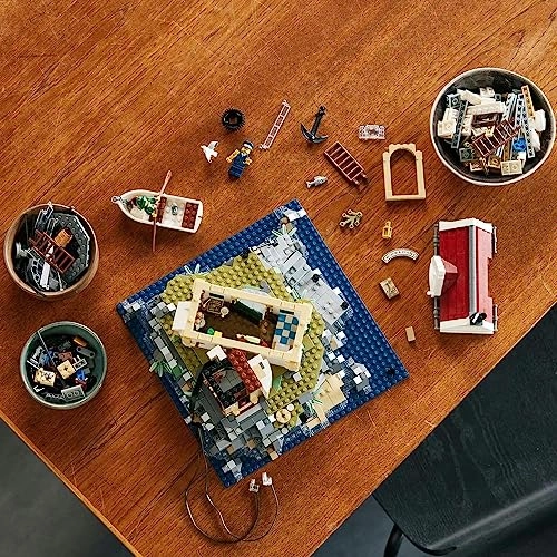 Motorised Lighthouse (21335)