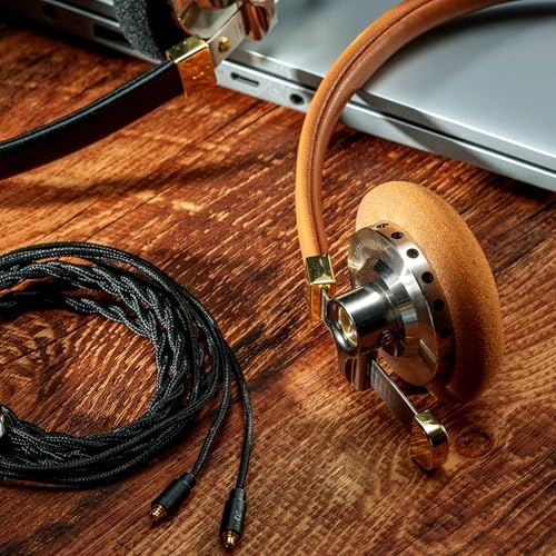 DISTANT MOUNTAIN Wired Headphone
