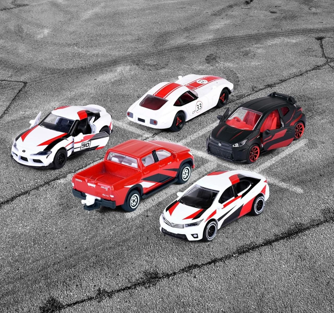 2000 GT + Hilux Revo + GR Supra SZ-R + Corolla Altis + GRMN Yaris - 5 pcs