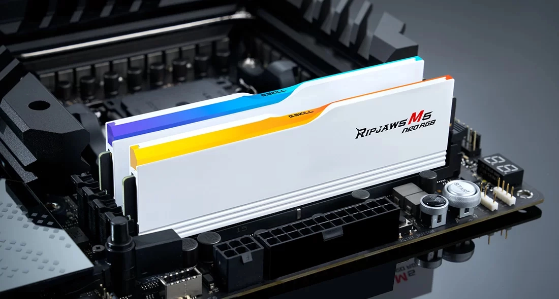 Ripjaws M5 RGB - 32GB 5200MT/s U-DIMM DDR5