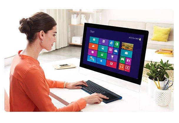 (Refurbished) TK820 - Wireless