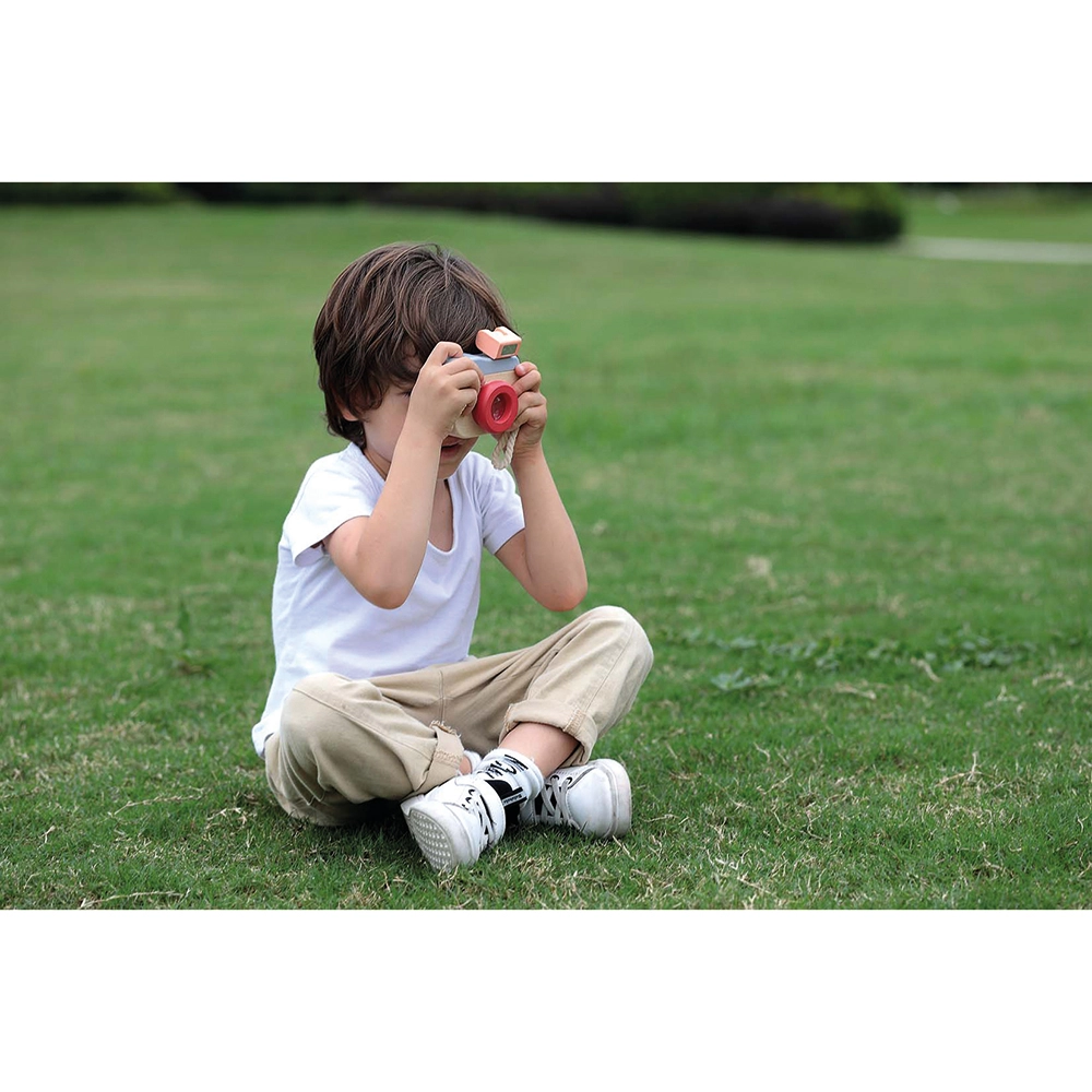 Wooden Toy Camera - Suitable for 3 years and above 1pc