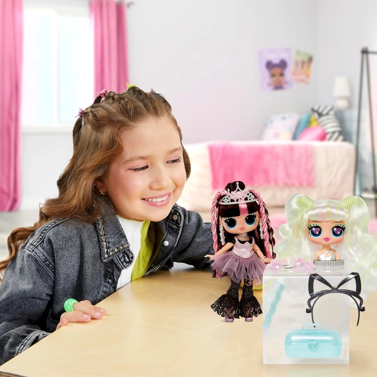 Billie Fashion Doll - Blonde Surprise Swap Ages 3+