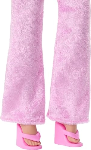 Barbie Dream Besties Malibu Doll - Travel 7 Pieces Ages 4+