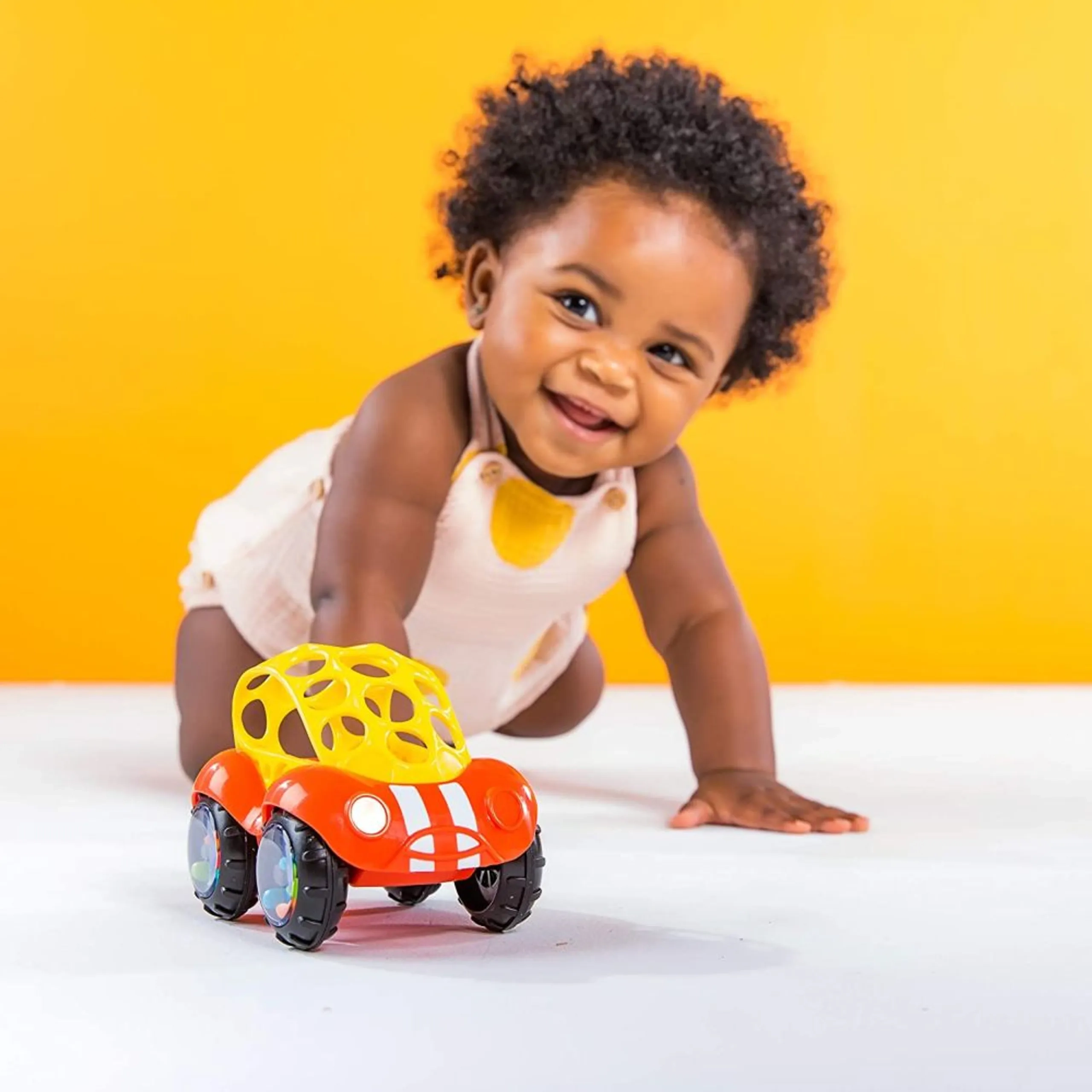 Rattle & Roll Toy - 3 months Oball material 1pc
