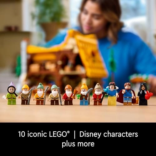 Disney Snow White and the Seven Dwarfs’ Cottage (43242)