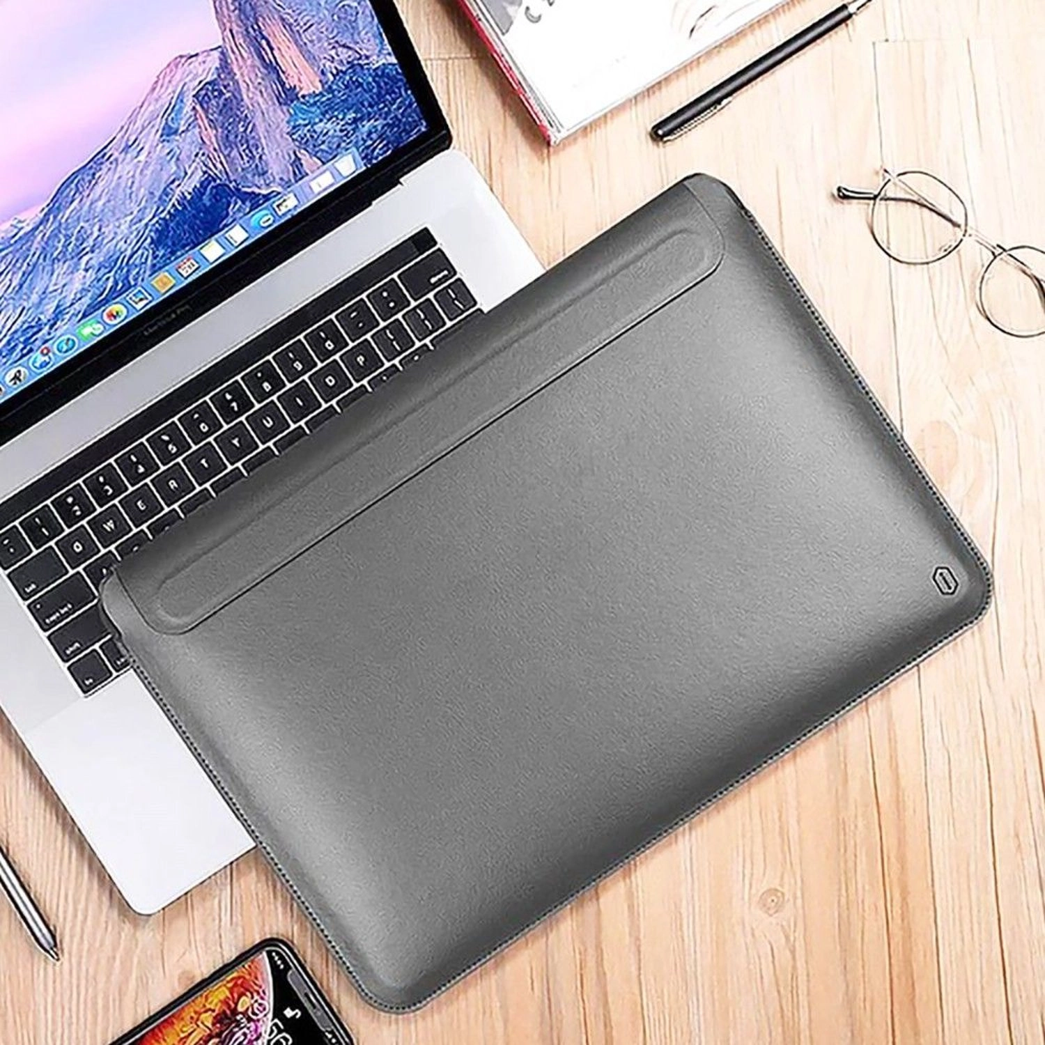 Skin Pro Slim Stand Sleeve for 16.2-Inch Laptop