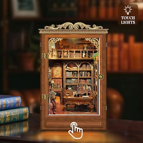 Time Book House - Vintage