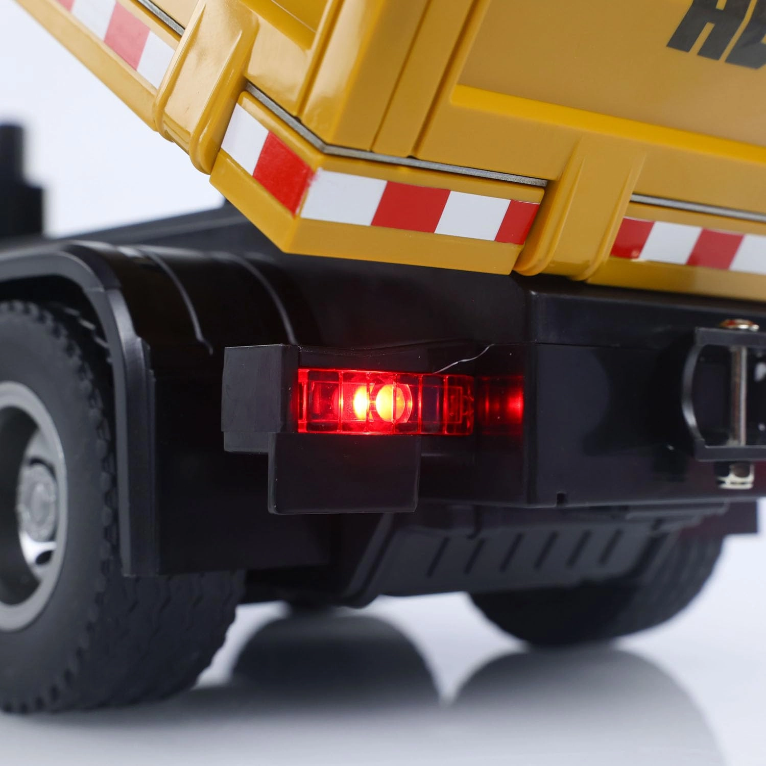 Timber Grab Truck Dumper - 1/14