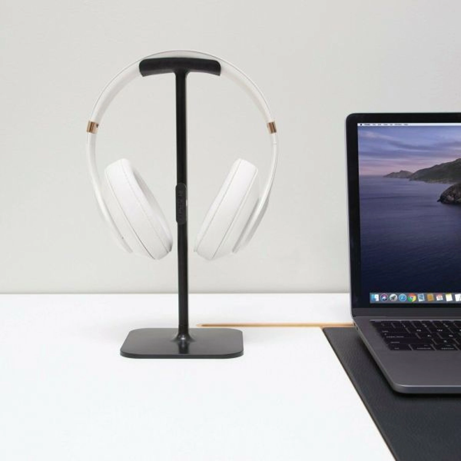 Headphone Stand for Universal - Integrated Wire Wrap