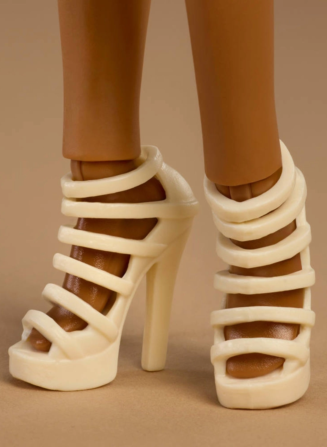 Barbie Basics - Model 08 Petite