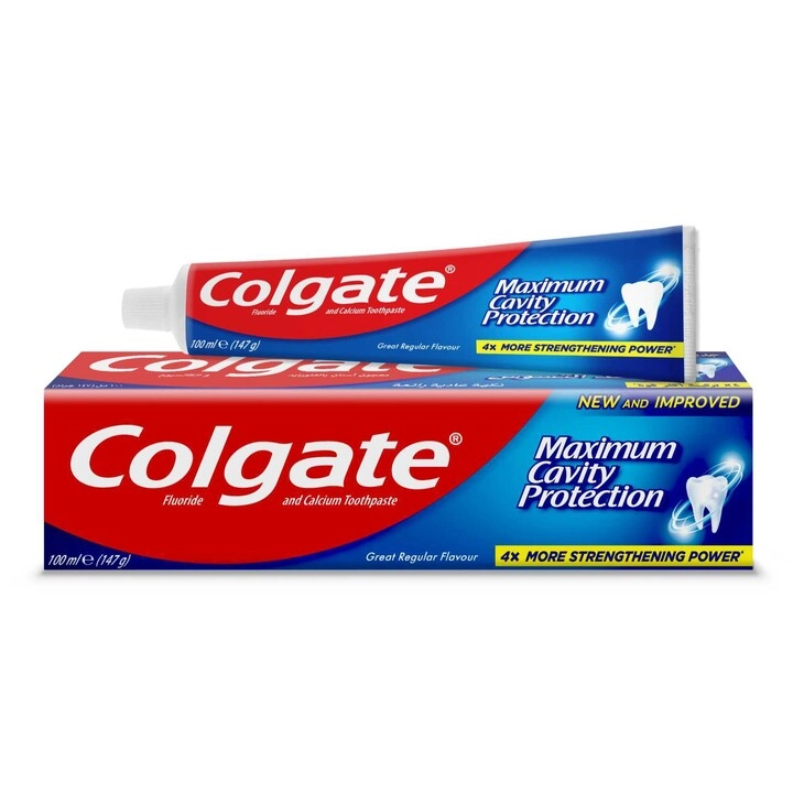Maximum Cavity Protection Fluoride and Calcium Toothpaste 100ml