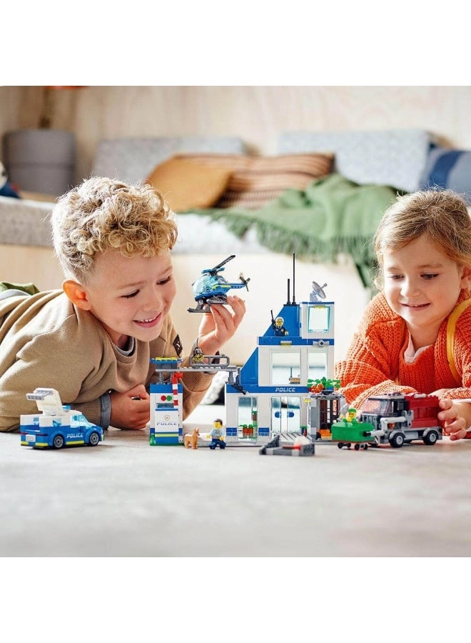 City Police Station (60316)