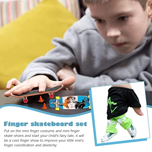 Mini Finger Toy Set - 6 years+ 4 pieces